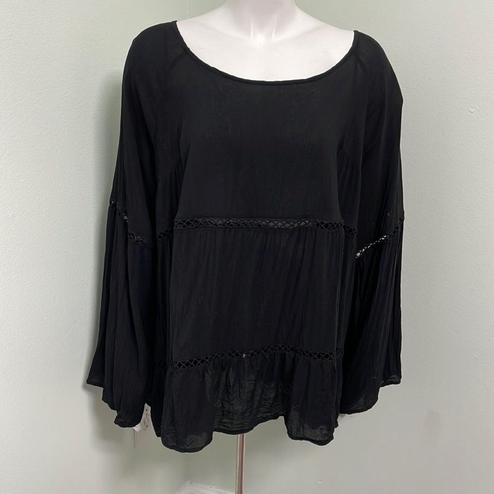 Torrid black tiered top